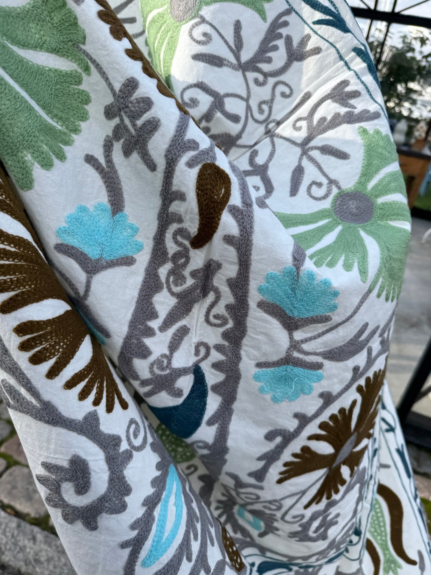 Suzani - brodert bomull