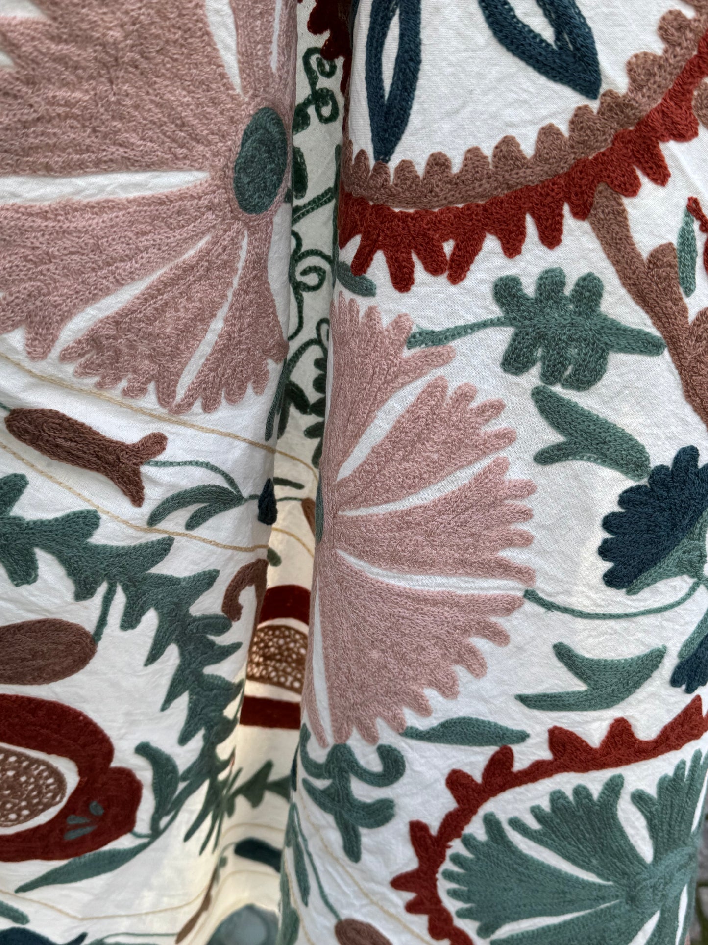 Suzani - brodert bomull