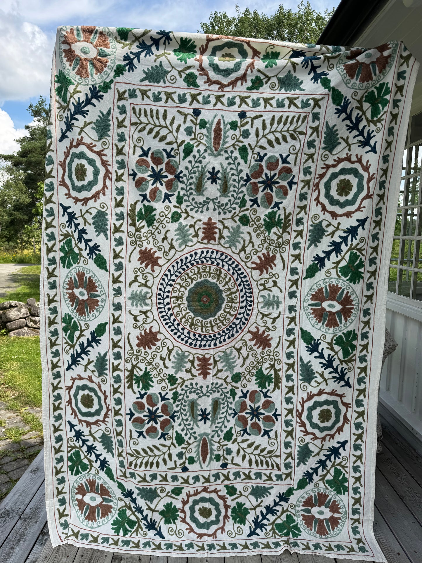Suzani - brodert bomull