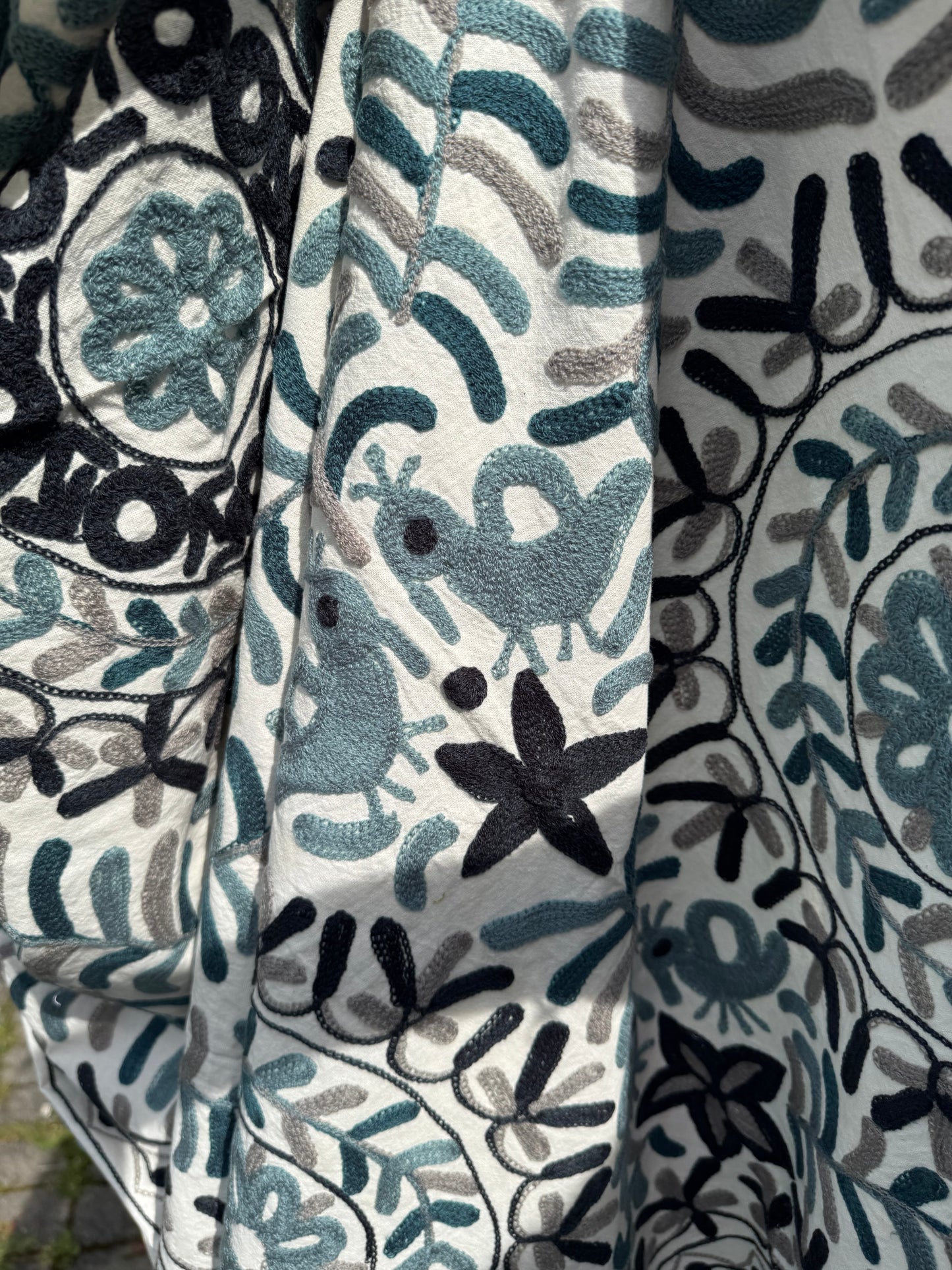 Suzani - brodert bomull