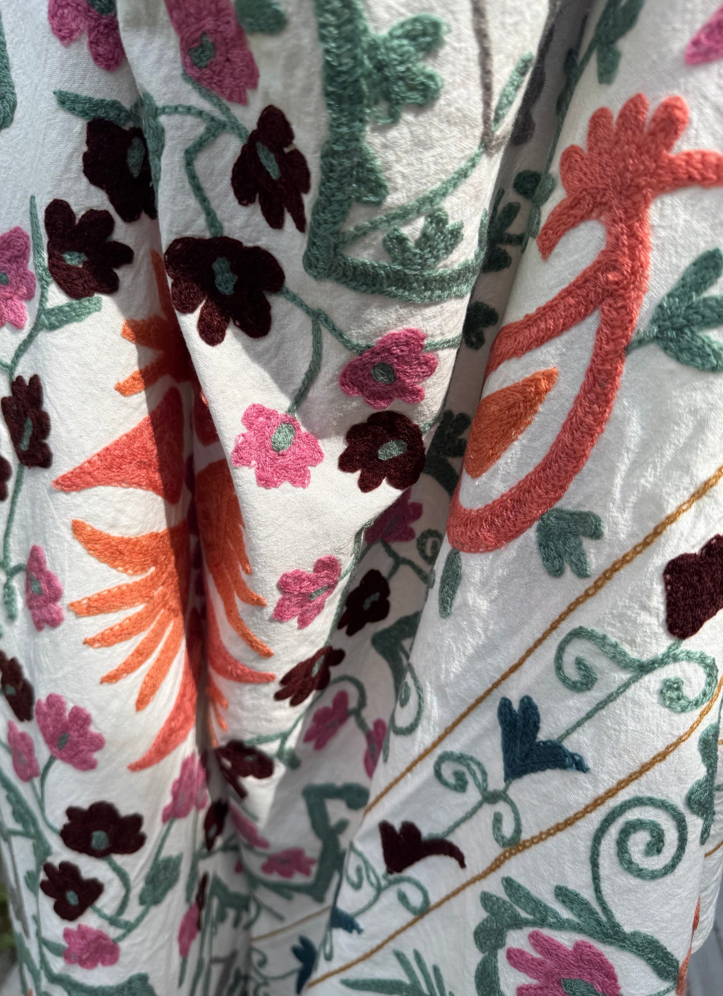 Suzani - brodert bomull