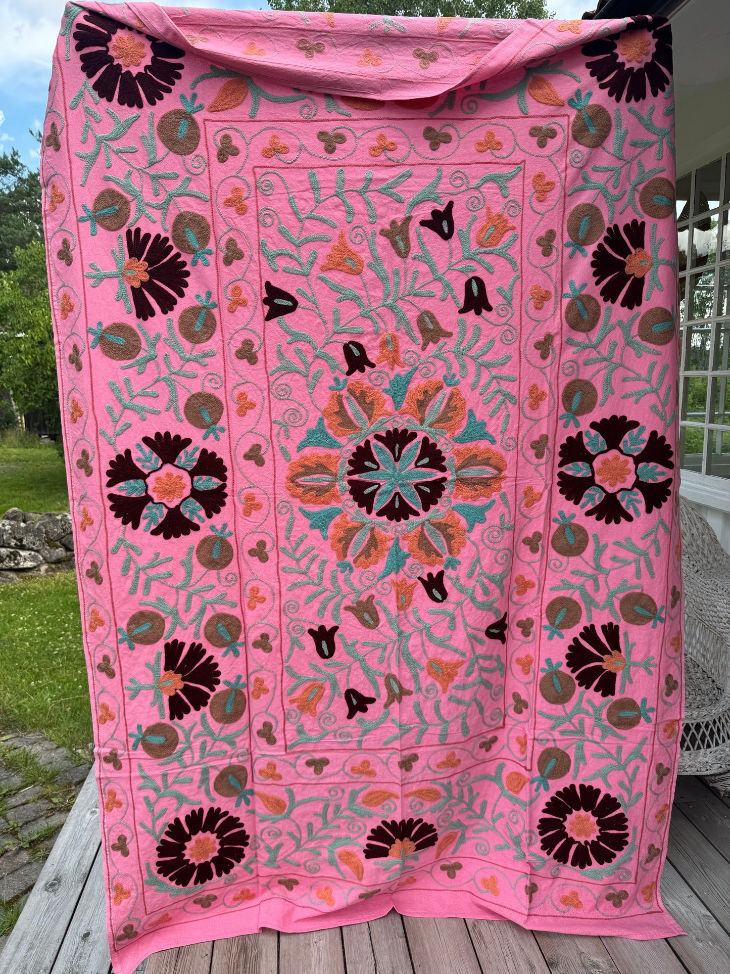 Suzani - brodert bomull