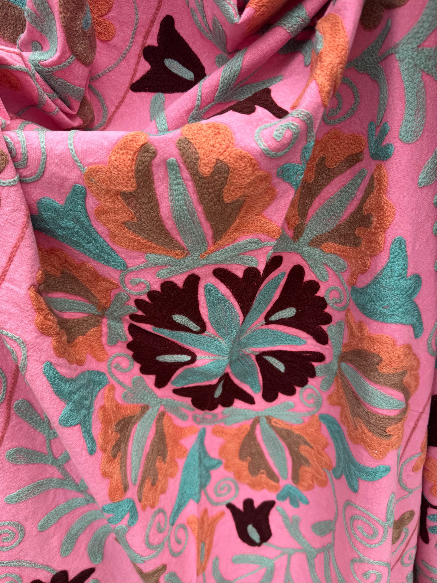 Suzani - brodert bomull