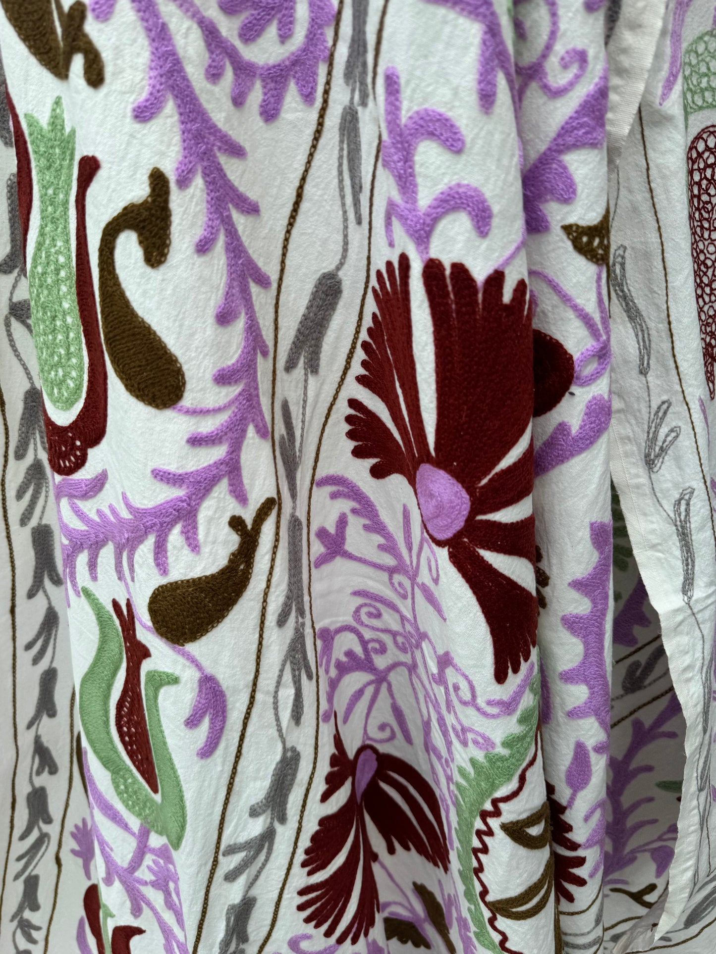 Suzani - brodert bomull