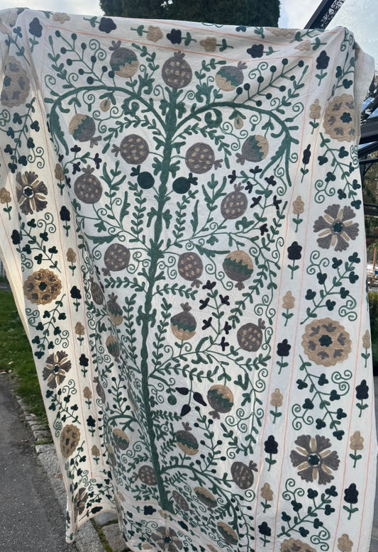 Suzani - brodert bomull