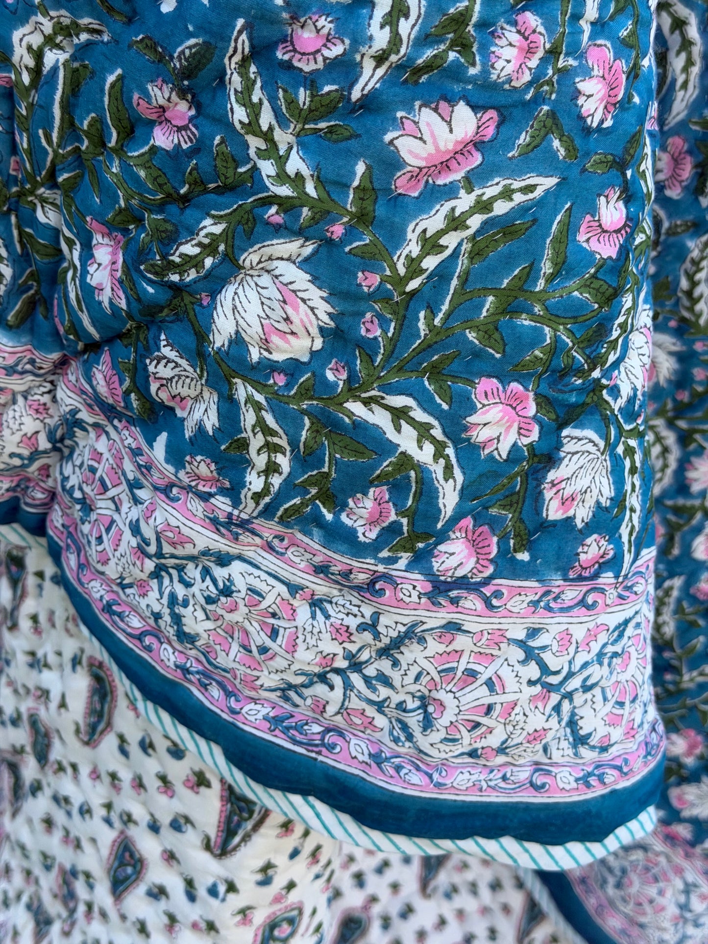 Vatteppe - Blå, hvit, grønn og rosa