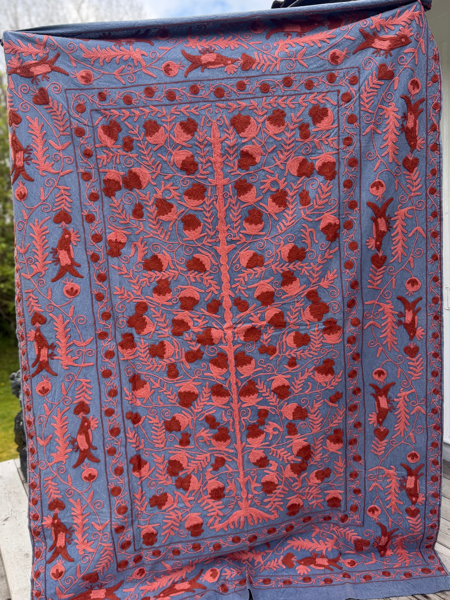 Suzani - brodert bomull