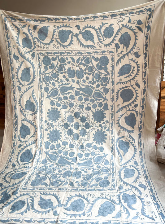 Suzani - håndbrodert bomull