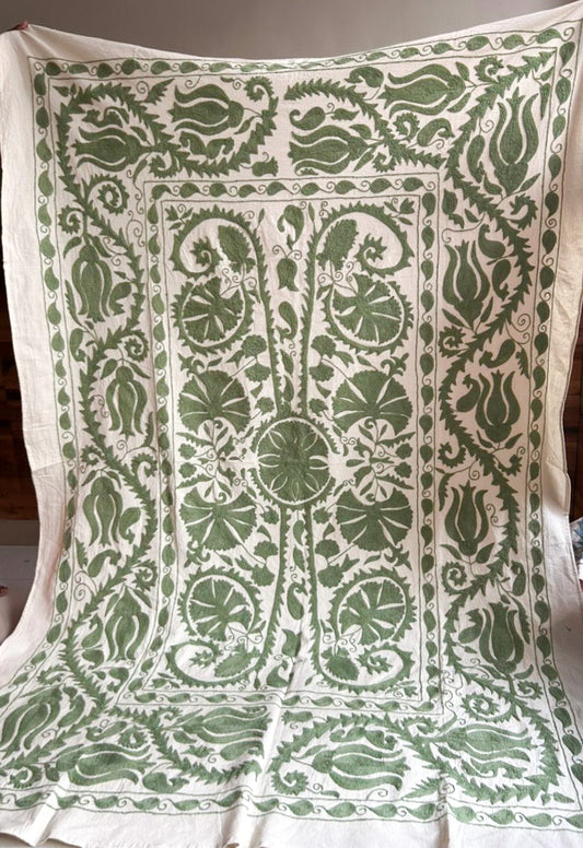 Suzani - håndbrodert bomull