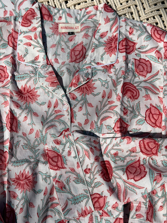 Pysjamas - hvit og rosa floral