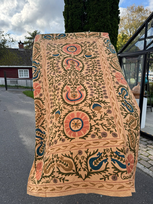 Suzani - brodert bomull