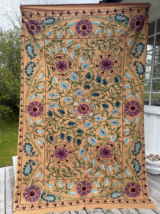 Suzani - brodert bomull