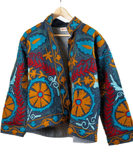 Jakke med broderi (denim)