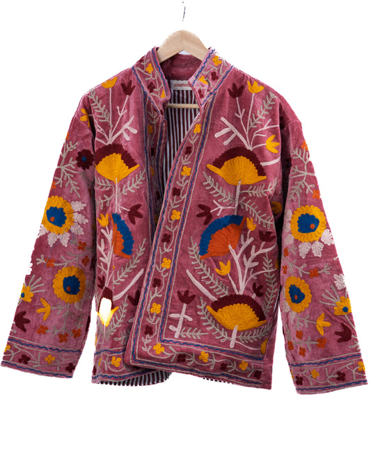 Jakke med broderi
