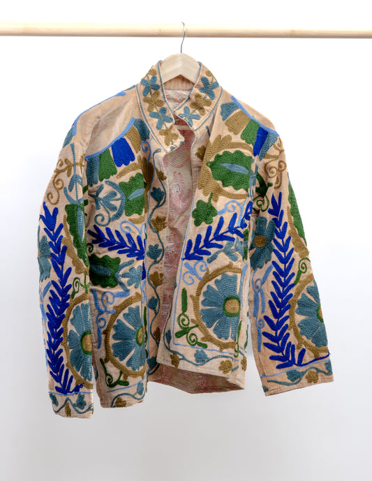 Jakke med broderi