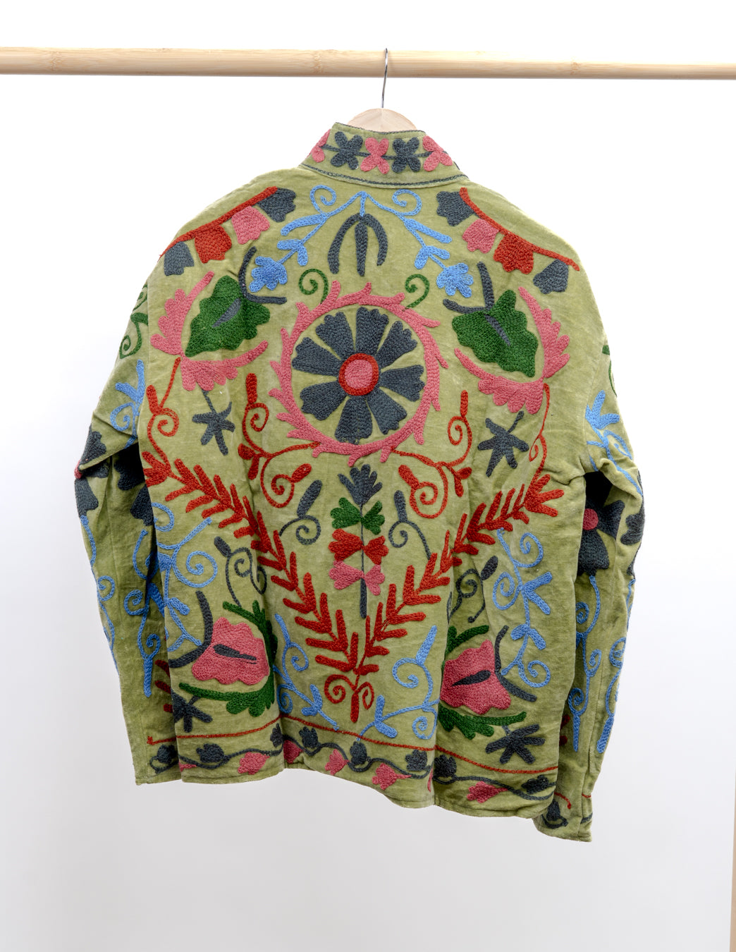 Jakke med broderi