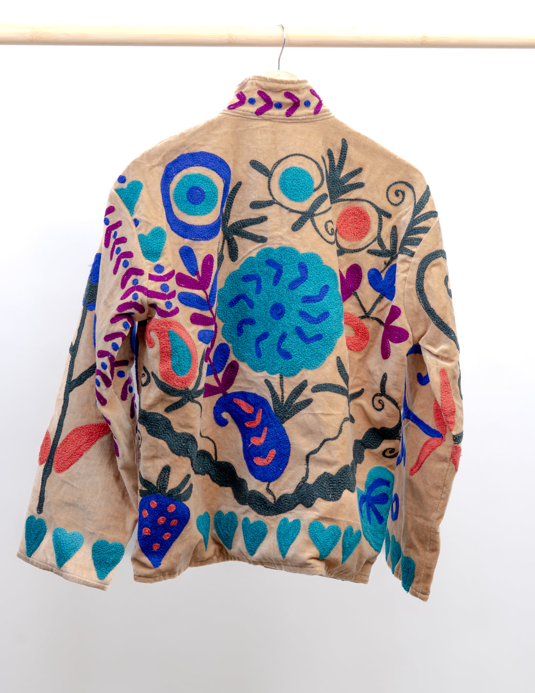 Jakke med broderi