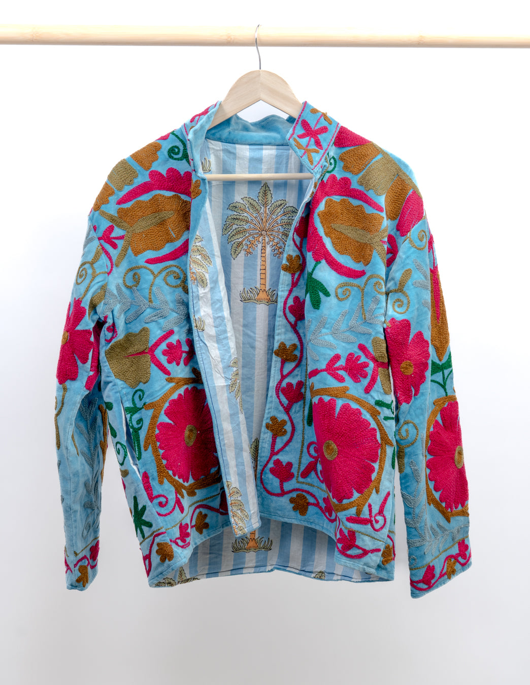 Jakke med broderi