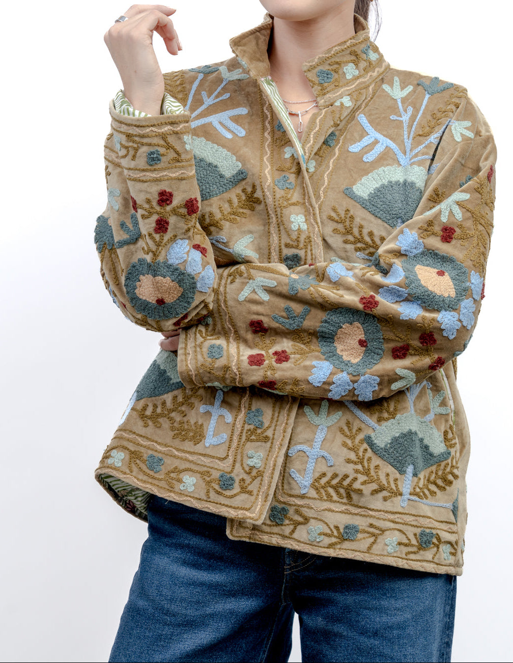 Jakke med broderi