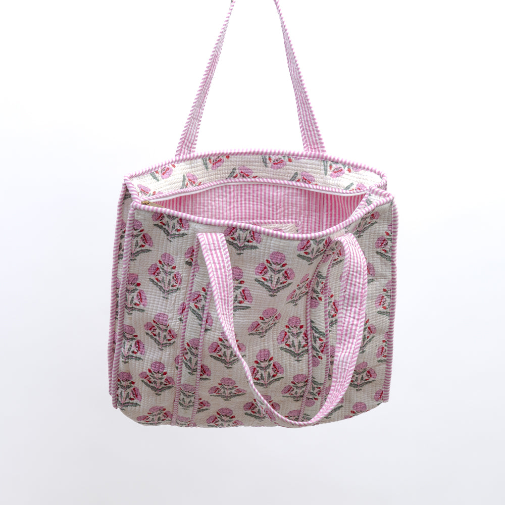 Quilted bag m/zip - rosa blomster