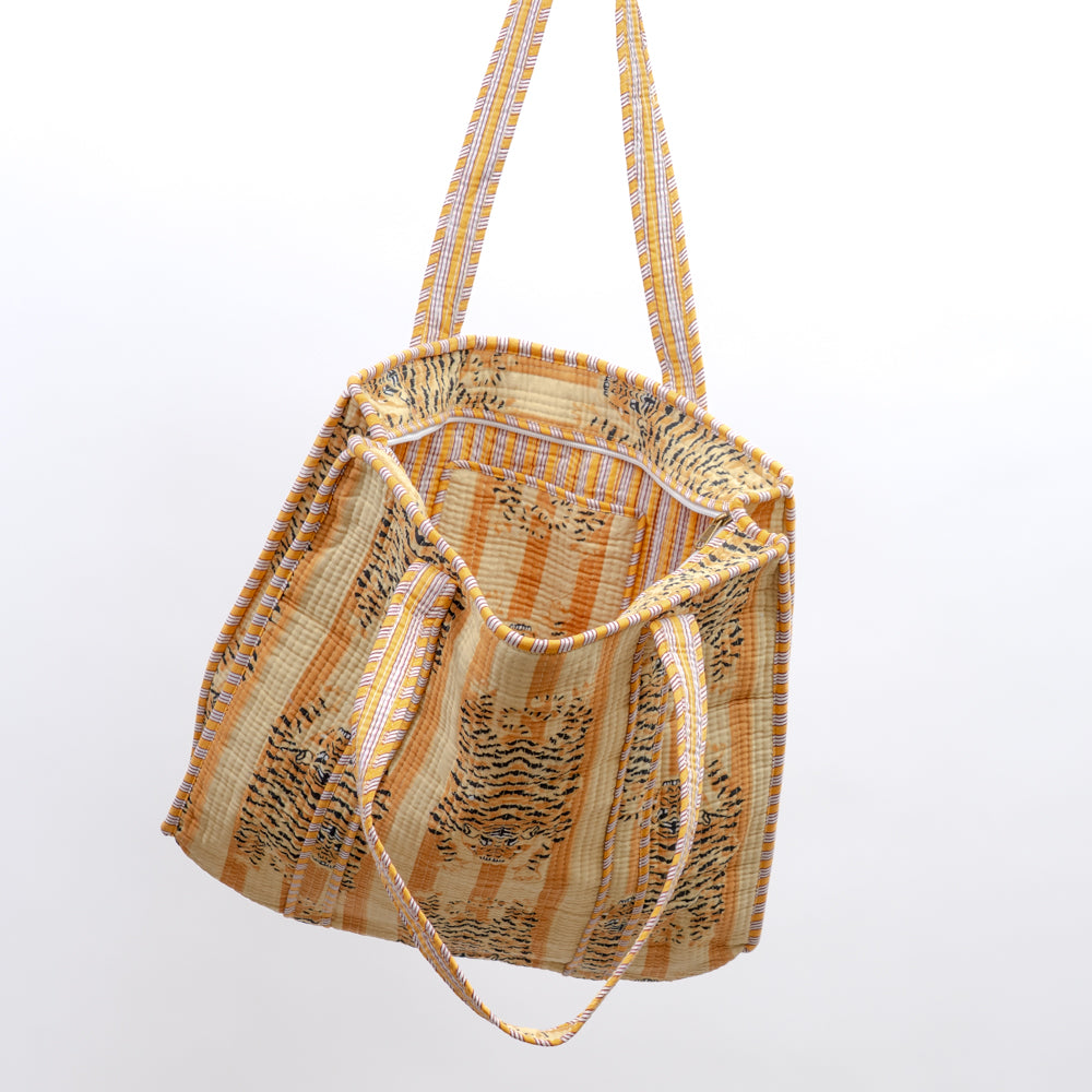 Quilted bag m/zip - gul tiger