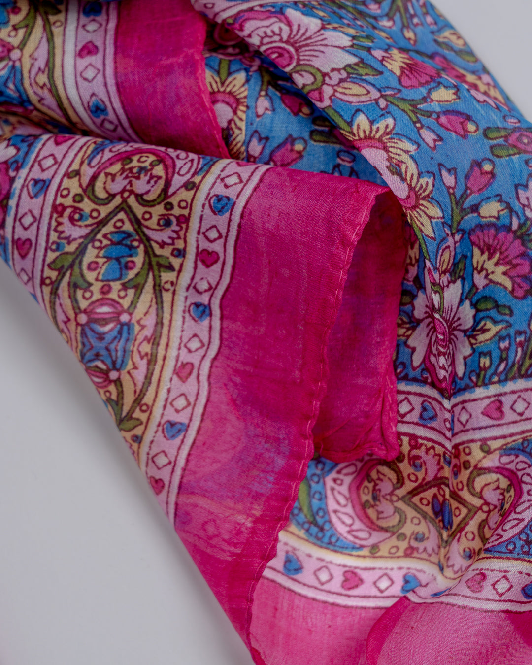 Silkeskjerf - Catania