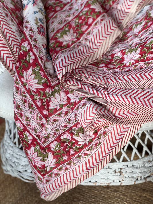 Vatteppe - hvit multicolor