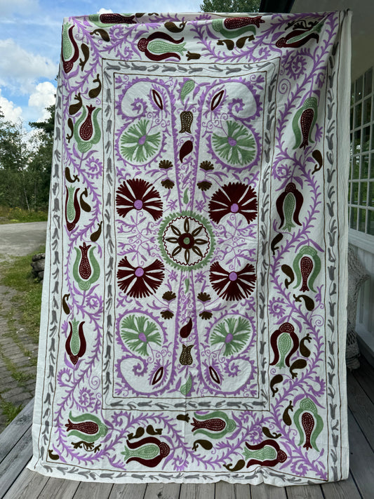 Suzani - brodert bomull