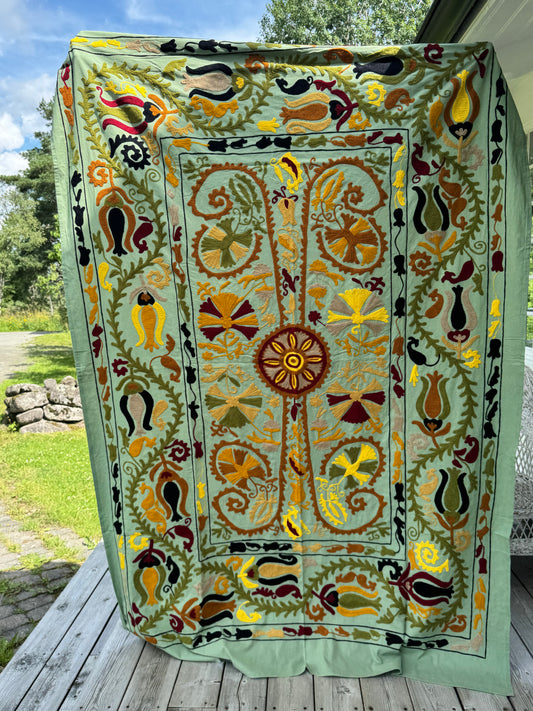 Suzani - brodert bomull