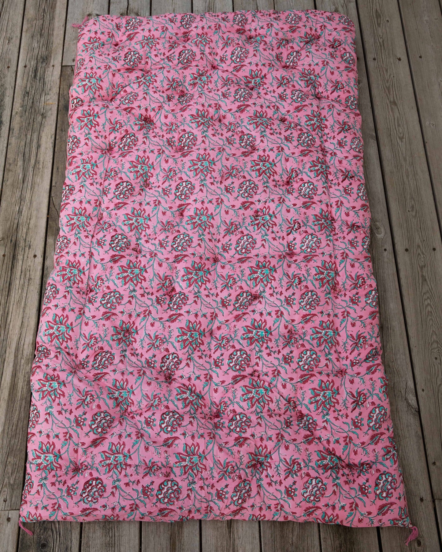 Hagemadrass - Rosa blomster