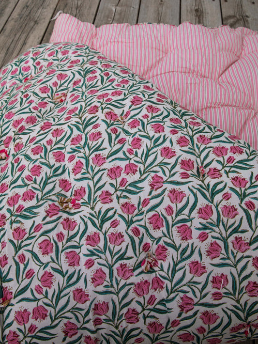 Hagemadrass - Rosa striper med blomster
