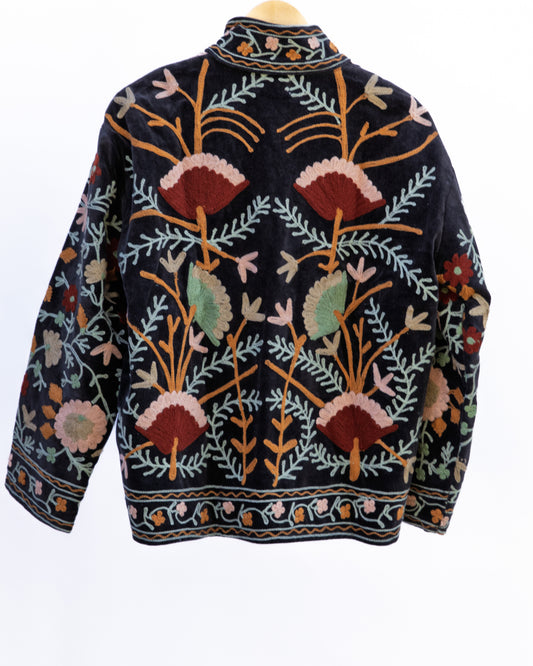 Jakke med broderi
